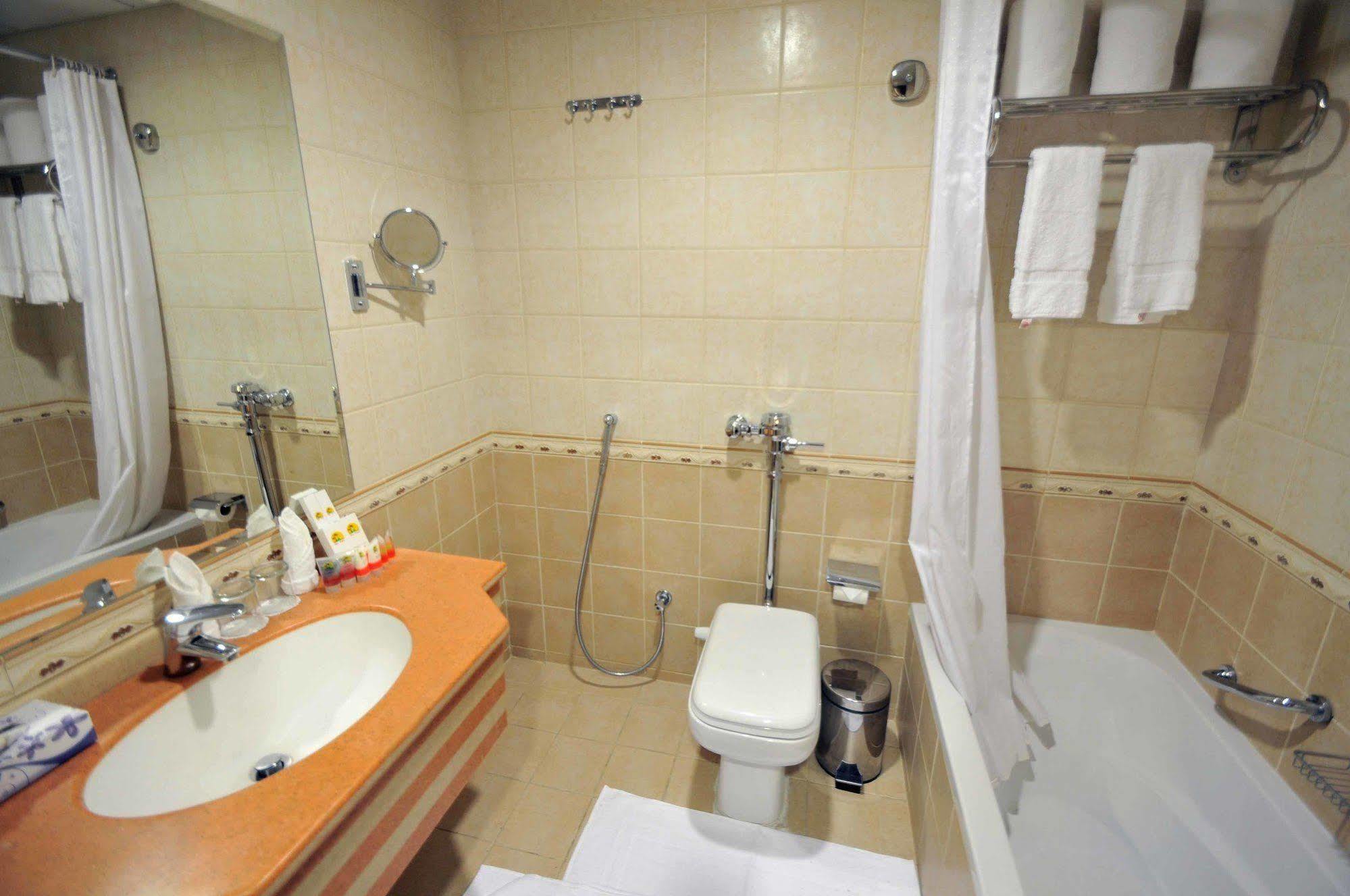 ホテルGrand Marmara マディーナ エクステリア 写真